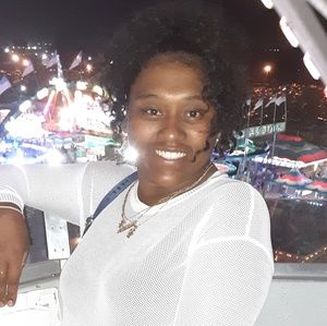 Meet your Posher, Vanessa